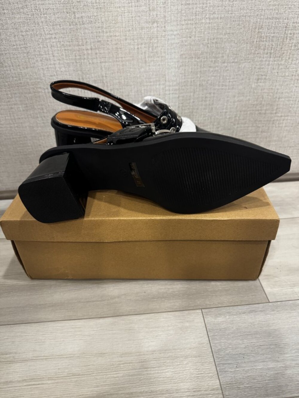 NEWBELLA Black Patent Mary Jane Slingback | Grommet Buckle | Block Heel 8.5 NIB - Picture 12 of 15